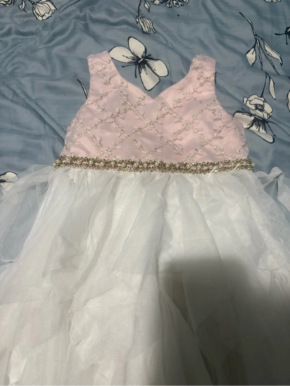 The Unbranded Brand delicate pink